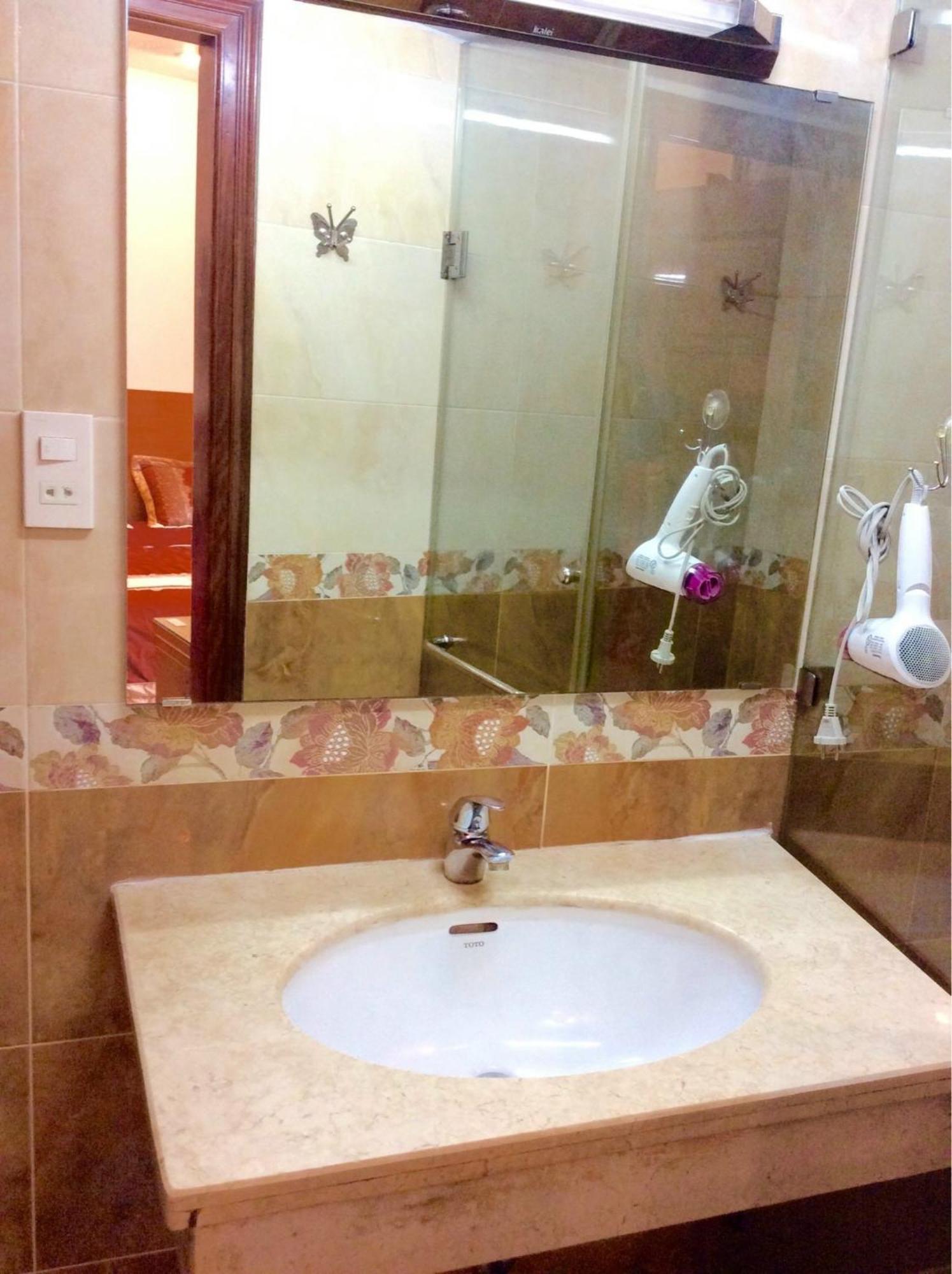 Serviced Apartment Next To The Hanoi Opera House Can Ho Day Du Tien Nghi Co Thang May Ngay Gan Nha Hat Lon Экстерьер фото